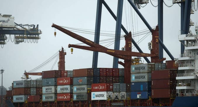 Governo reduz em 10% tarifa de importação para barrar inflação