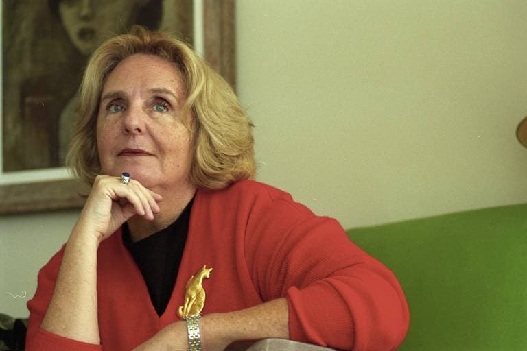 Morre a escritora Lya Luft, aos 83 anos, em Porto Alegre