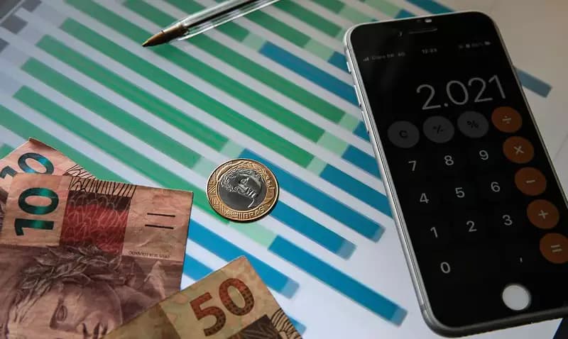 Contas públicas registram superávit de R$ 3,9 bilhões em novembro