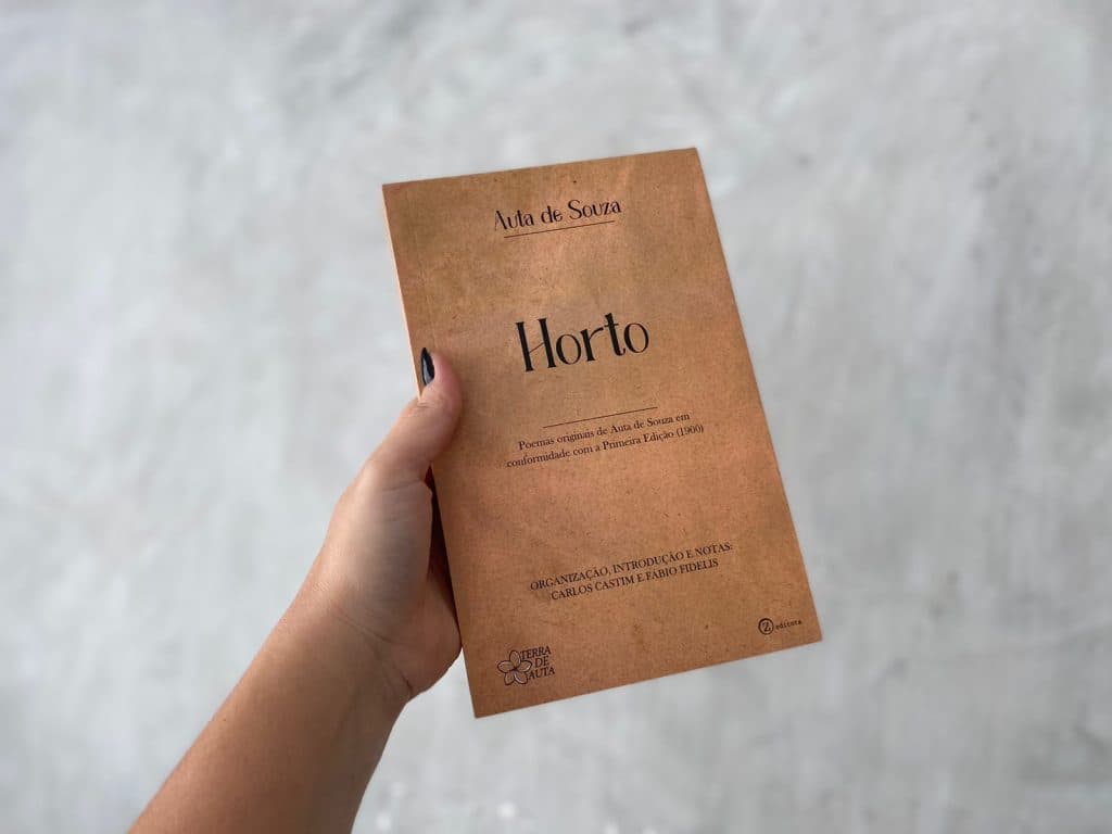 Livro "Horto" de Auta de Souza é relançado em conformidade com a primeira edição de 1900