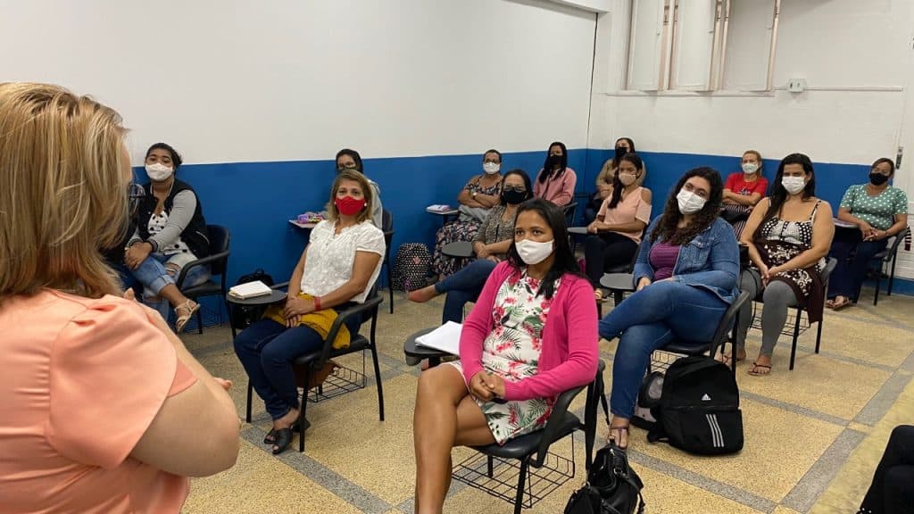 Curso gratuito de vendas promovido pelo Morada da Paz insere mulheres no mercado de trabalho