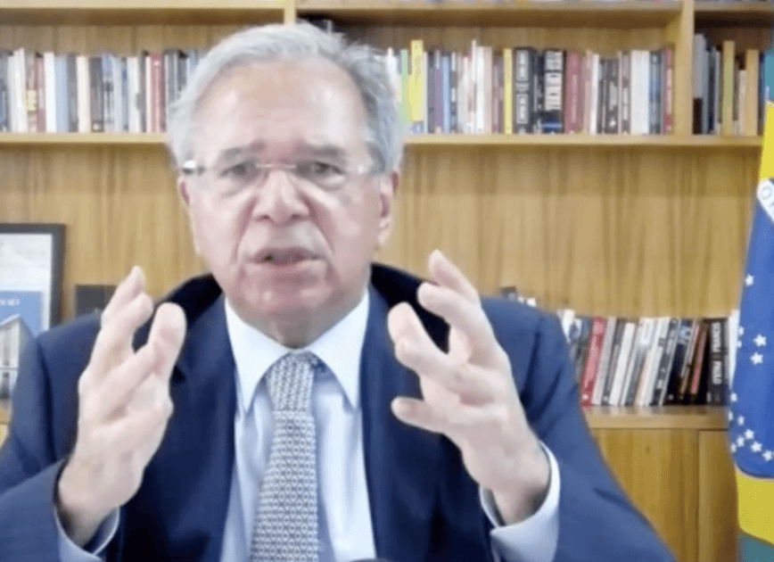 “Petrobras não está na lista de privatização, pelo menos neste mandato”, diz Guedes