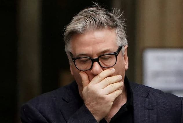 “Se eu fosse o culpado, teria me matado”, diz Alec Baldwin sobre acidente fatal