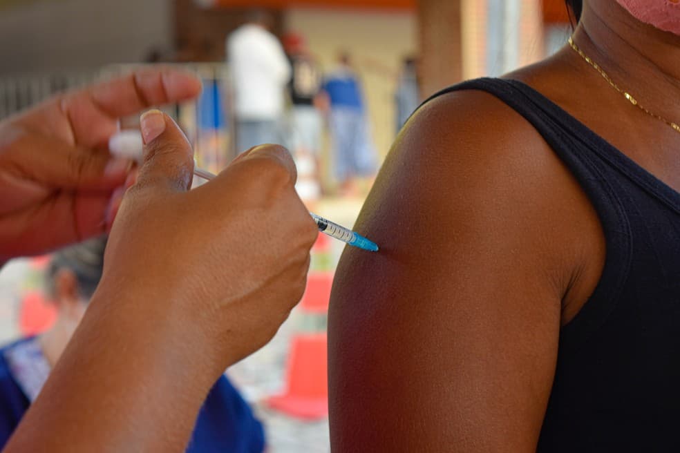 Pontos de vacinação fecham durante feriados de Natal e Ano Novo na capital potiguar