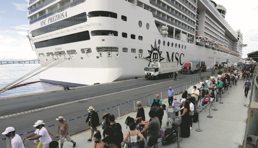Anvisa recomenda suspensão definitiva da temporada de cruzeiros no Brasil
