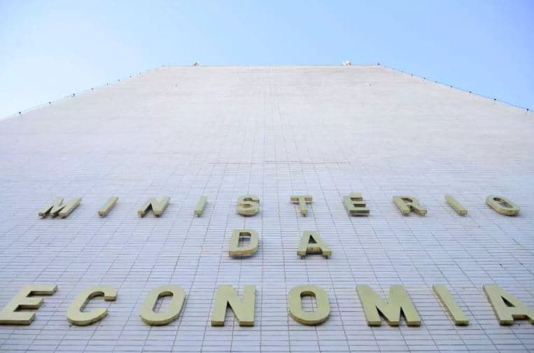 Deficit das contas públicas fica em R$ 35,1 bilhões, o melhor resultado em 7 anos