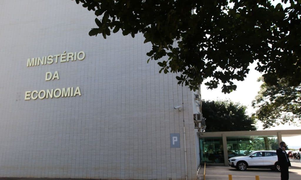 Governo Federal reduz para R$ 79,3 bilhões estimativa de déficit primário para 2022
