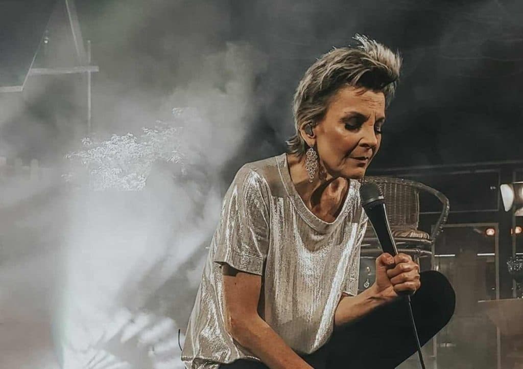 Morre aos 56 anos a cantora gospel e pastora Ludmila Ferber