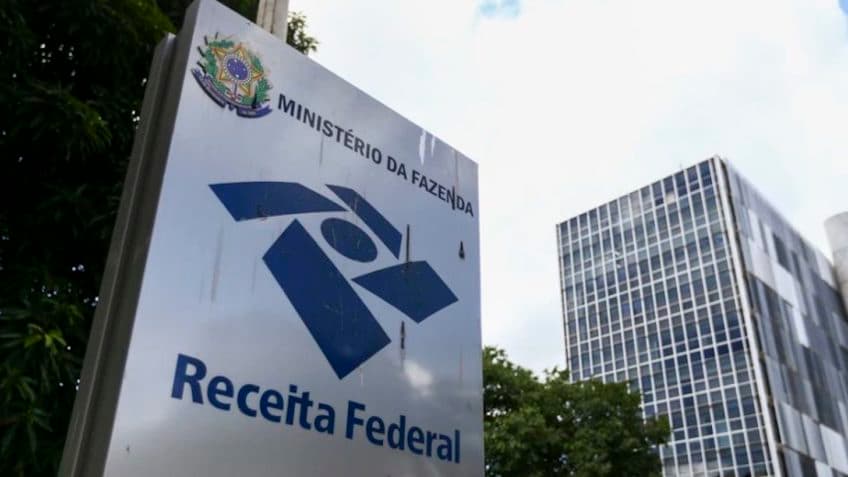 Começam as exonerações das chefias da Receita Federal no Rio Grande do Norte