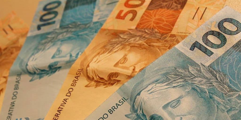 Saques na poupança superam depósitos em R$ 35,5 bilhões em 2021