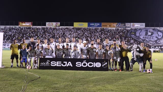 ABC sofre pressão no fim, mas segura empate com América-RN e conquista o primeiro turno do Campeonato Potiguar