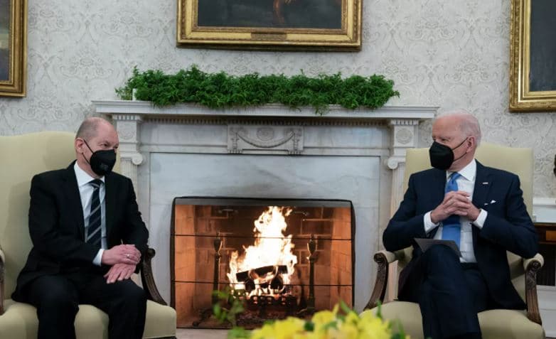 "Se a Rússia invadir a Ucrânia, toda a Otan está pronta", diz Biden após reunião com chanceler alemão