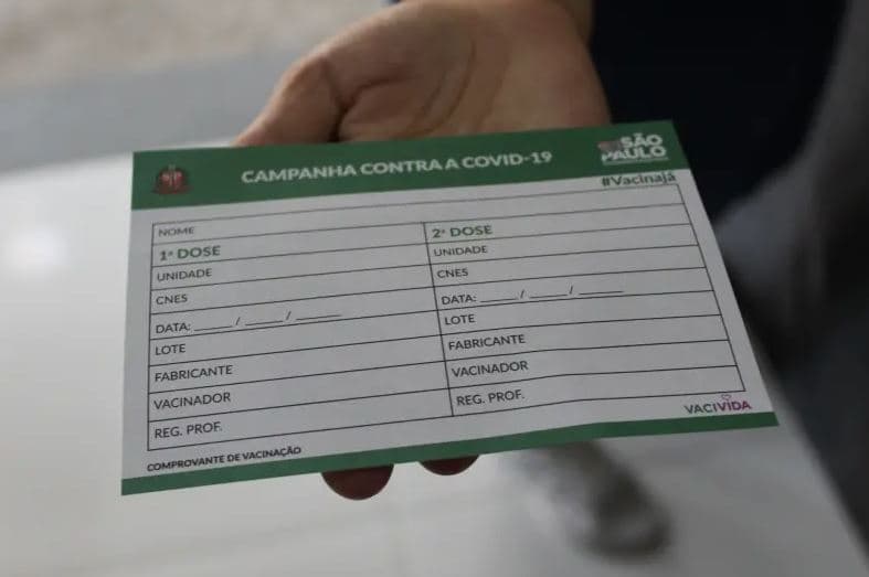 Juíza confirma demissão por justa causa a trabalhadora que não se vacinou contra a Covid-19
