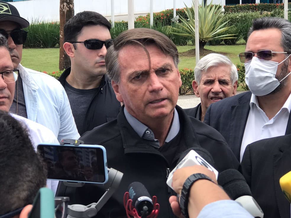 Bolsonaro prevê 11 trocas de ministros do governo que vão disputar eleição
