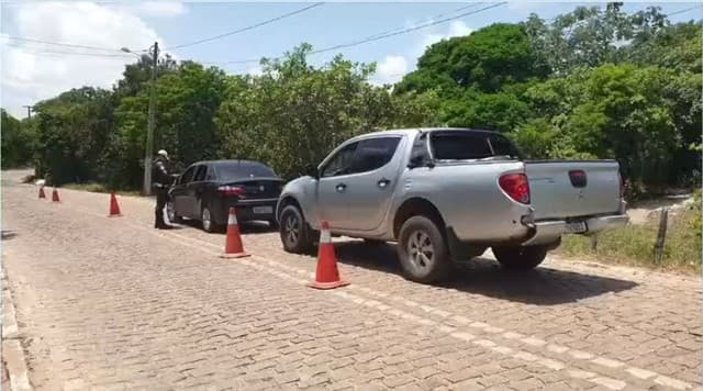 Operação Lei Seca autua 207 motoristas e prende 4 pessoas por embriaguez ao volante no fim de semana de carnaval no RN