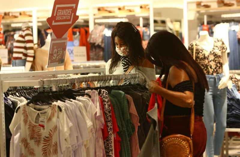 Setor de Serviços cresce 10,2% e Varejo atinge 2,3% em 2021 no RN