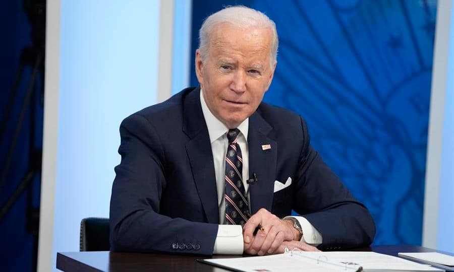 Biden autoriza mais US$ 200 milhões para armas e treinamento militar à Ucrânia