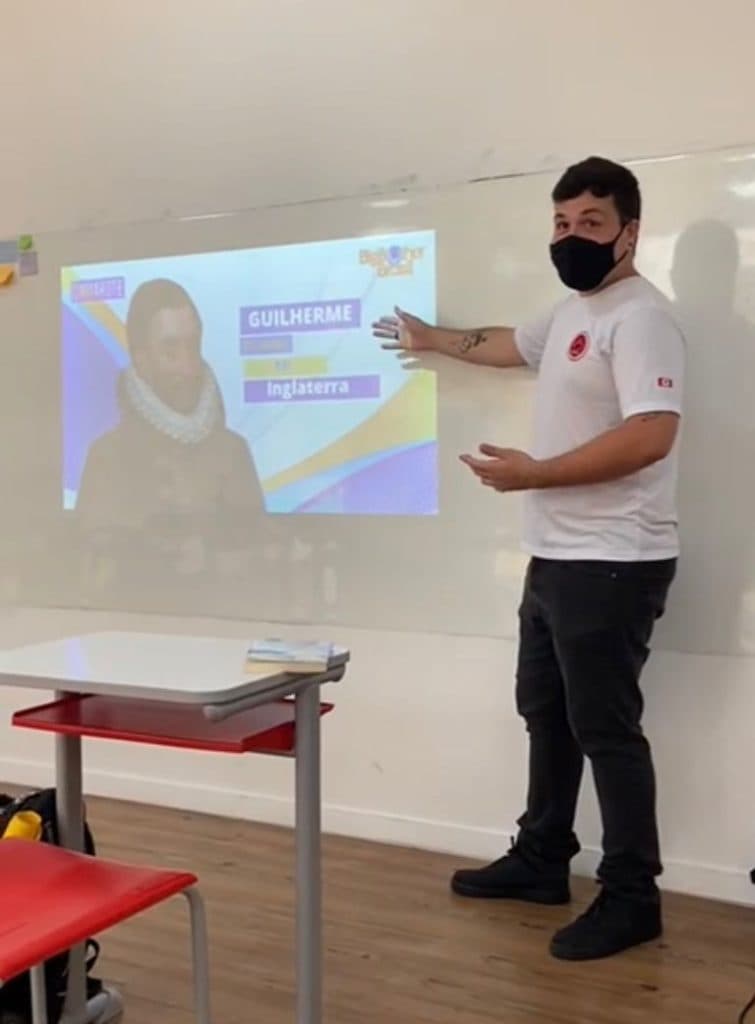 De BBB a acidente radiativo: como professor de escola natalense tem mudado forma de ensinar com criatividade e inovação