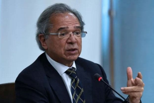 "Brasil já está em posição de deslanchar o crescimento", afirma Paulo Guedes