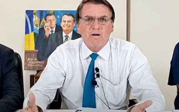 “Cobrem da Petrobras”: Bolsonaro sugere que a Justiça cobre a petroleira sobre o aumento dos preços dos combustíveis