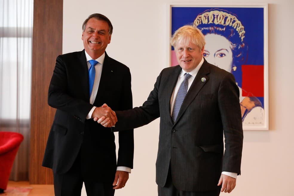 Bolsonaro e Boris Johnson se falam por telefone e concordam em pedir cessar-fogo urgente na Ucrânia, diz governo britânico