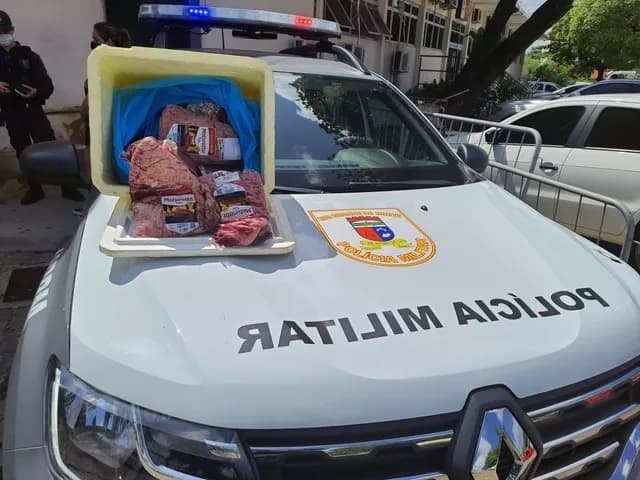 Justiça nega habeas corpus a advogada presa por roubar picanhas em supermercado de Natal
