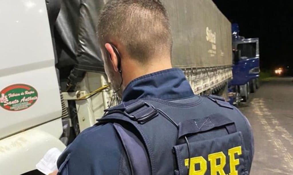 Operação Tiradentes flagra 1.379 motoristas alcoolizados em todo o Brasil