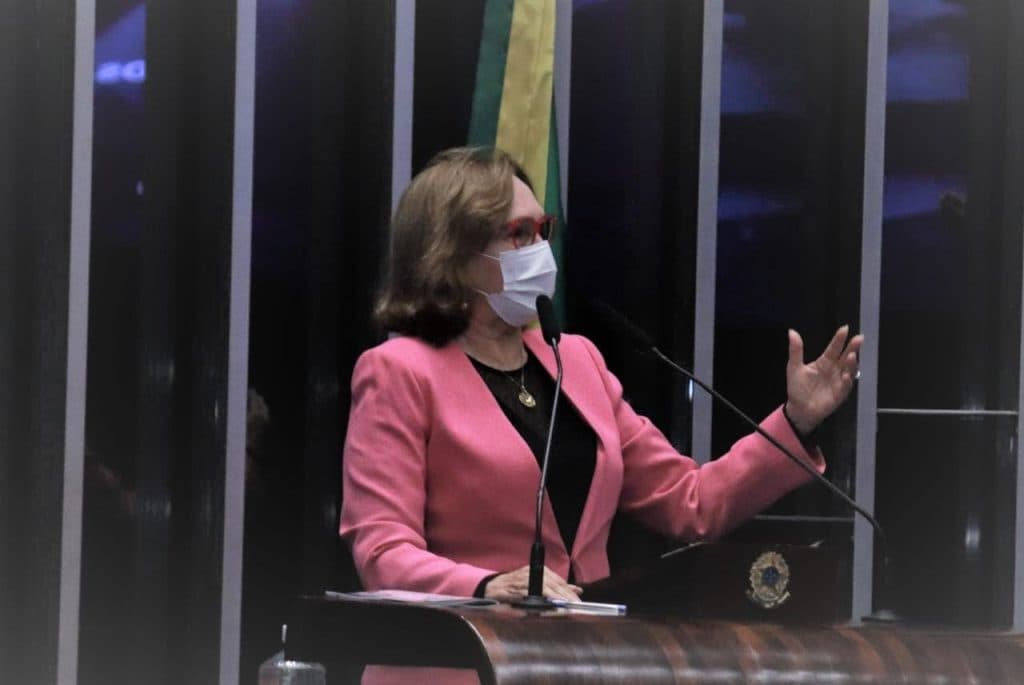 Zenaide comemora aprovação de seu PL que exclui tese de ‘legítima defesa da honra’ em casos de violência doméstica e feminicídio