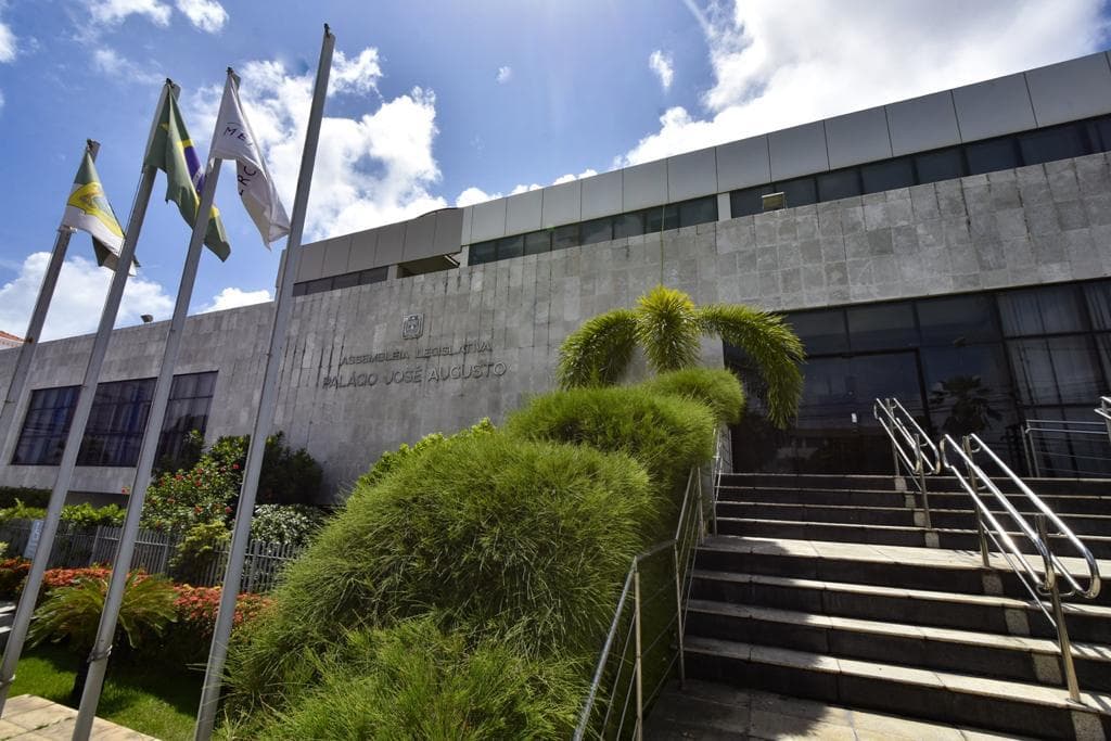 Assembleia Legislativa do RN define banca organizadora de concurso público