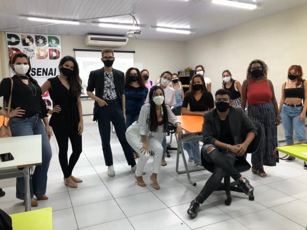 Desfile na Pinacoteca do Estado traz produções de concluintes do curso Estilo do SENAI Lab Moda dia 23