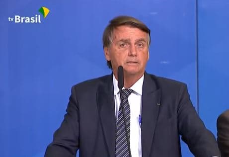 "Não precisamos do voto impresso para garantir a lisura das eleições, mas precisamos ter uma maneira para confiar", diz Bolsonaro