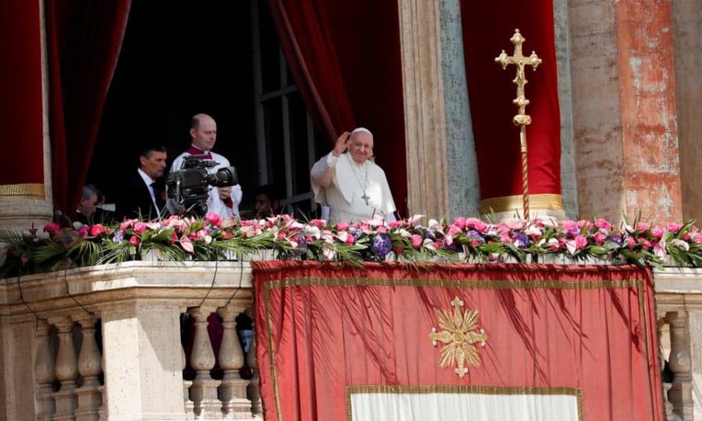 ‘Páscoa de guerra': Papa Francisco faz apelo por paz na Ucrânia durante celebração no Vaticano