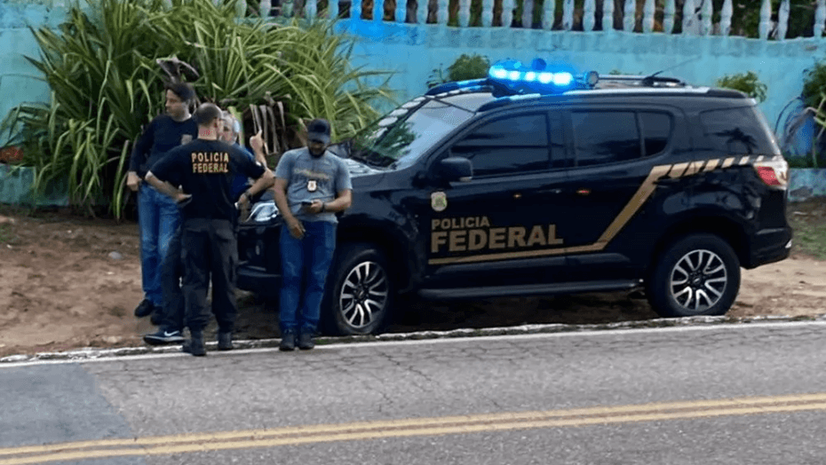 Policial federal tem arma roubada por bandidos durante ensaio fotográfico de gestante na Grande Natal