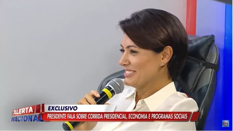 Durante entrevista, Michelle Bolsonaro fala sobre libido do presidente: “Ele é imbrochável”