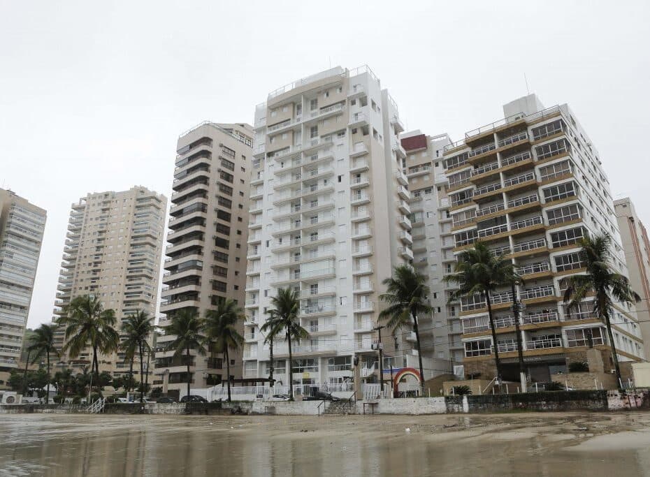 Tríplex do Guarujá atribuído a Lula vai ser sorteado neste sábado; veja como concorrer