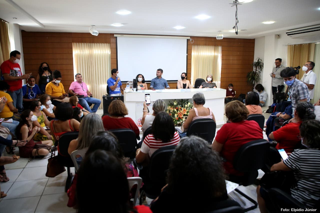 Frente Parlamentar debate atualização salarial dos professores de Natal
