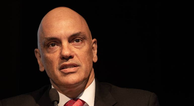 Bolsonaro leva acusação contra Moraes à PGR após Toffoli recusar ação