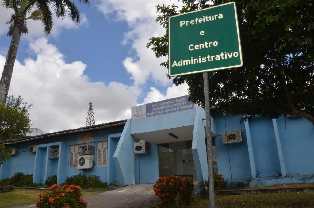 Prefeitura de São Gonçalo antecipa salário de junho para esta sexta (24)