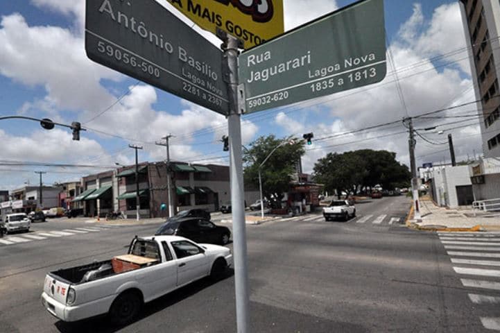 INSEGURANÇA: Residência e lojas são alvos de ações criminosas no bairro de Lagoa Nova durante a madrugada deste sábado (25)