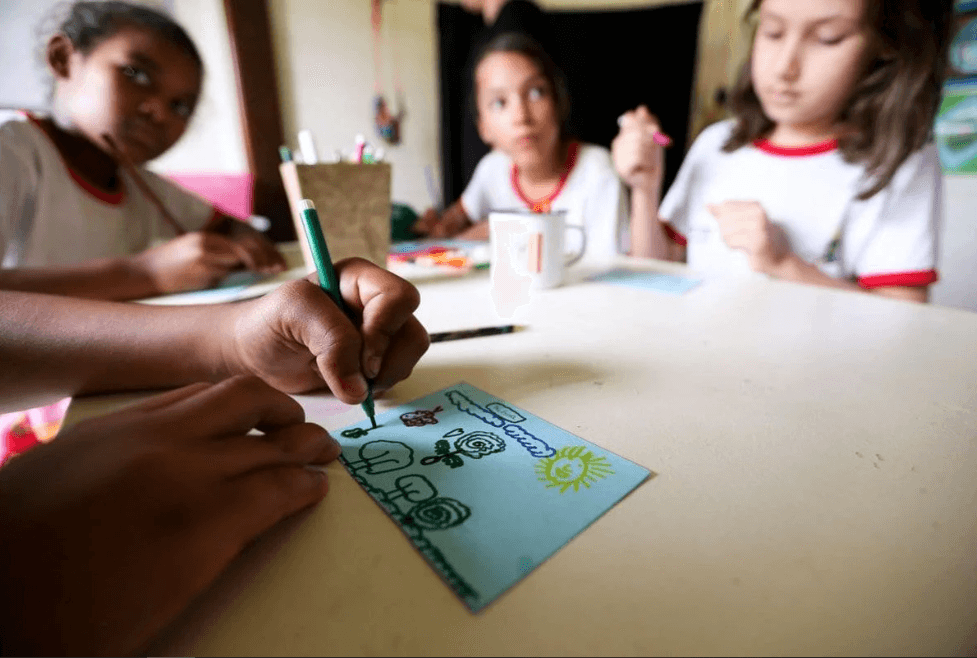 Secretarias de educação são contra projeto de ensino em domicílio