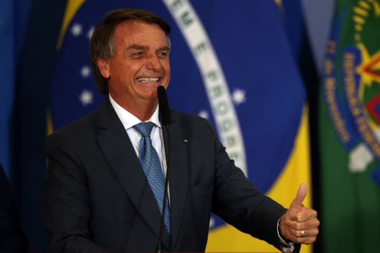 Bolsonaro lidera ranking de popularidade digital entre os presidenciáveis