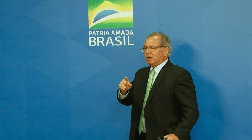 VÍDEO: Medida para reduzir combustível custará até R$ 50 bi, diz Guedes