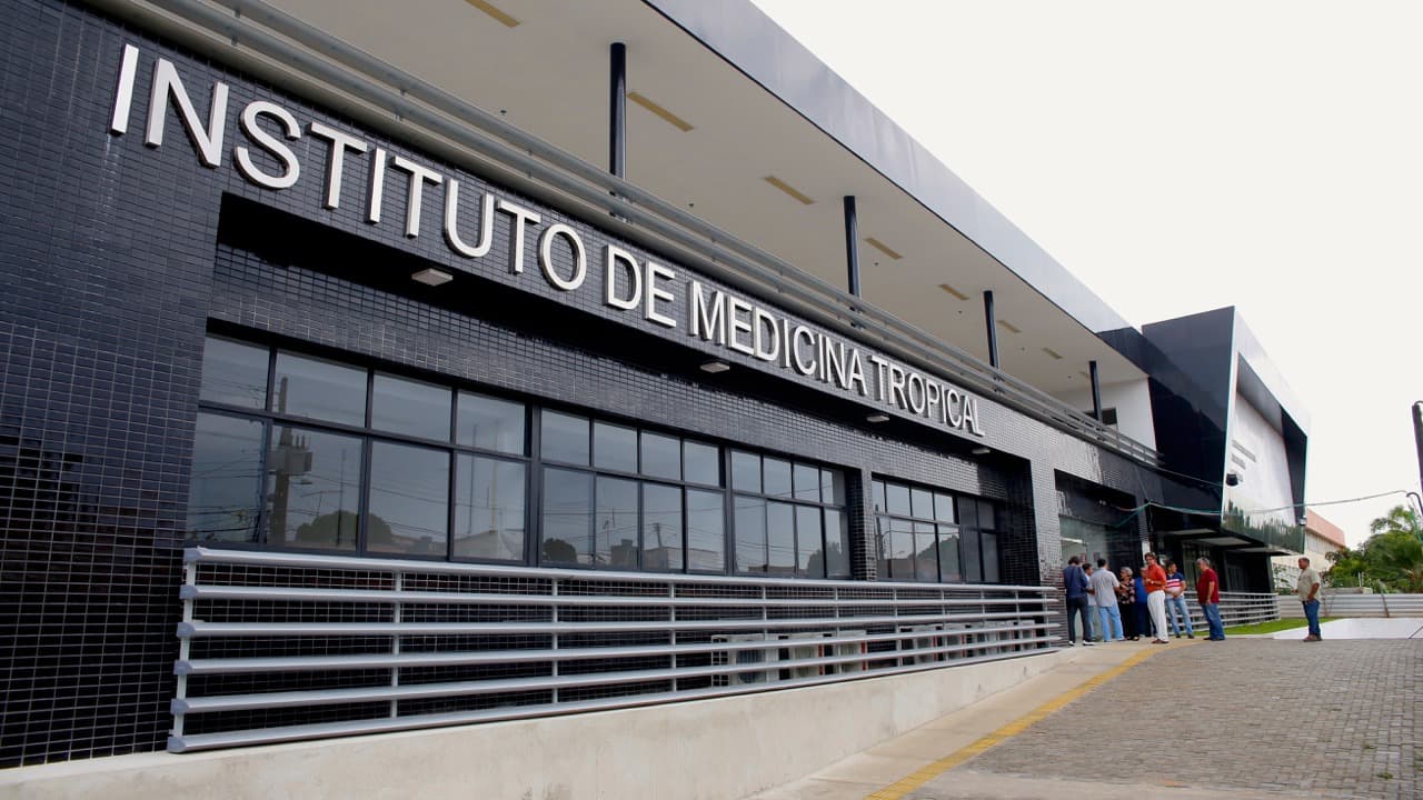 Pesquisadores do IMT-UFRN identificam duas novas variantes da ômicron em Natal