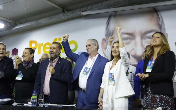 PDT oficializa candidatura de Ciro Gomes ao Planalto, mas vice segue indefinido