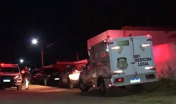 Homem é morto a tiros na Grande Natal; mãe diz que conselhos não foram ouvidos: "Morreu de graça"