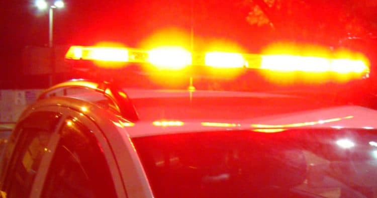 Noite de terror: Bandidos invadem casa de prefeito e levam mulher dele refém