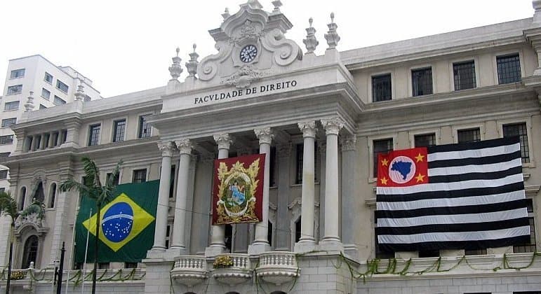 Carta pela democracia e em defesa do sistema eleitoral é lida em SP