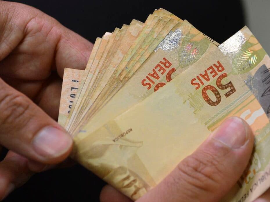Última parcela de agosto do Auxílio Brasil é paga hoje