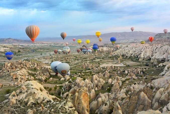 VIAGEM DOS SONHOS: Arituba Turismo lança pacote para Turquia e Dubai, com tarifa especial de grupo, guia e vários diferenciais inclusos no “tour”