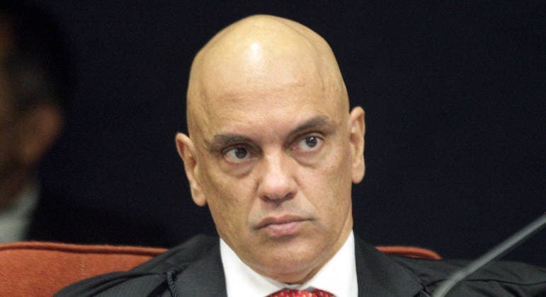 Moraes manda PF identificar integrantes do grupo chamado "caçadores de ratos do STF" no Telegram